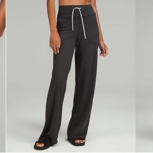 NWT Lululemon Throwback Still Pant